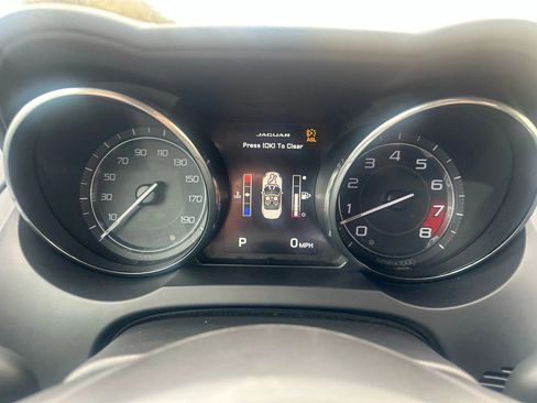 Used 2014 Jaguar F-TYPE S image 31