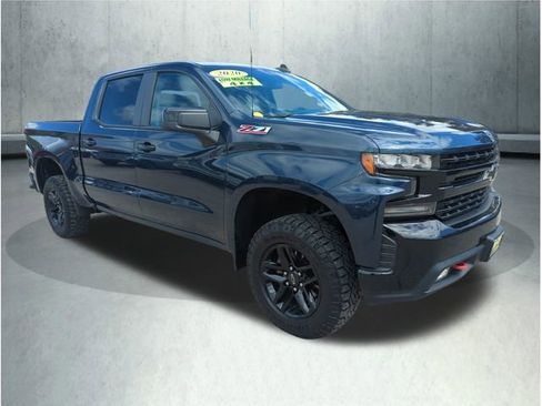 Used 2020 Chevrolet Silverado 1500 LT Trail Boss w/ Convenience Package AWD/4WD image 8