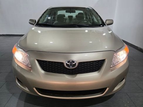 Used 2010 Toyota Corolla LE FWD image 8