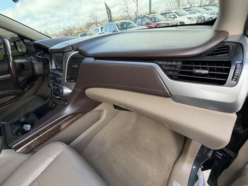 Used 2020 Chevrolet Tahoe LT AWD/4WD image 14