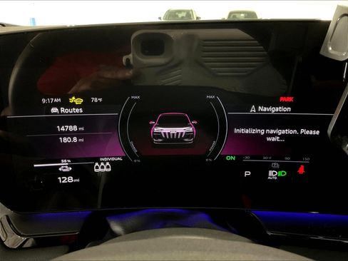 Used 2025 Audi Q6 e-tron Premium Plus AWD/4WD image 13