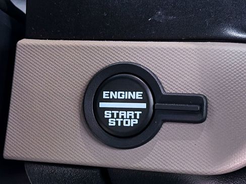 Used 2023 Ford Bronco Wildtrak AWD/4WD image 27