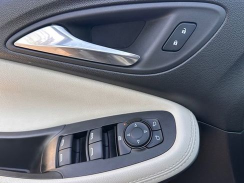 Certified 2023 Buick Encore GX Select image 22