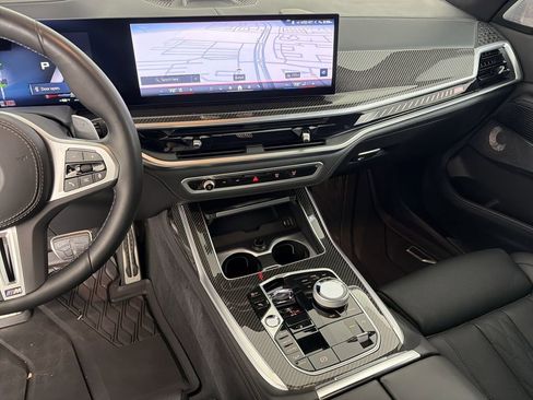 Used 2024 BMW X7 M60i w/ Executive Package image 35