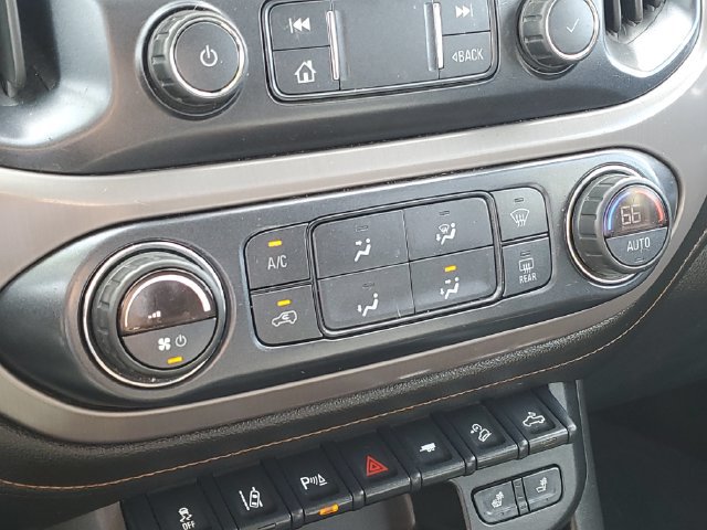 Used 2021 GMC Canyon AT4 w/ Driver Alert Package AWD/4WD image 18
