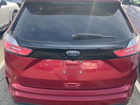 Used 2022 Ford Edge ST-Line image 12