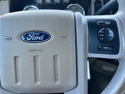 Used 2008 Ford F250 Lariat AWD/4WD image 23