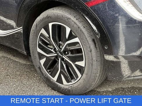 Used 2023 Kia EV6 Wind w/ Wind Technology Package AWD/4WD image 6