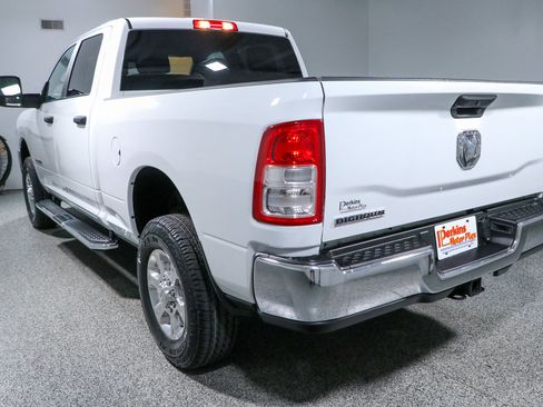 Used 2024 RAM 2500 Big Horn AWD/4WD image 9