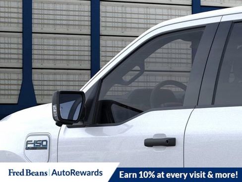 New 2025 Ford F150 Lightning XLT image 21