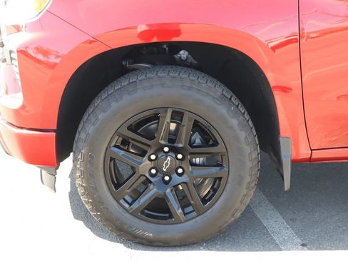 Used 2023 Chevrolet Silverado 1500 RST w/ Protection Package RWD image 14