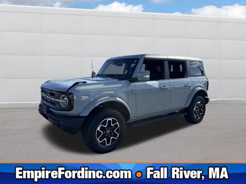 Used 2024 Ford Bronco Outer Banks image 1