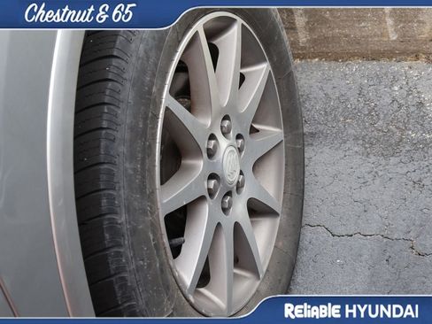 Used 2015 Buick Enclave Leather FWD image 24