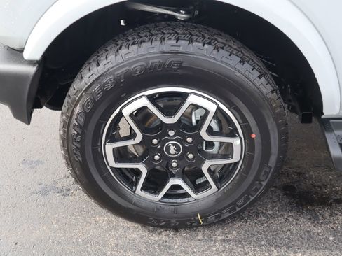 New 2026 Ford Bronco Outer Banks AWD/4WD image 20