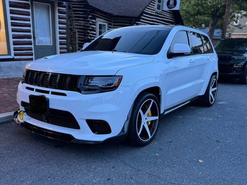 Used 2018 Jeep Grand Cherokee Trackhawk image 1