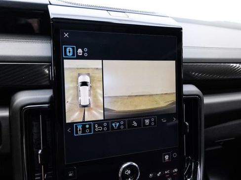 Used 2026 GMC Yukon AT4 w/ AT4 Premium Plus Package AWD/4WD image 56