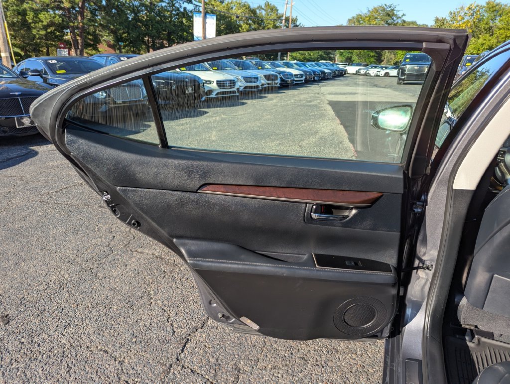 Used 2016 Lexus ES 350 w/ Premium Package w/Wood Trim FWD image 40