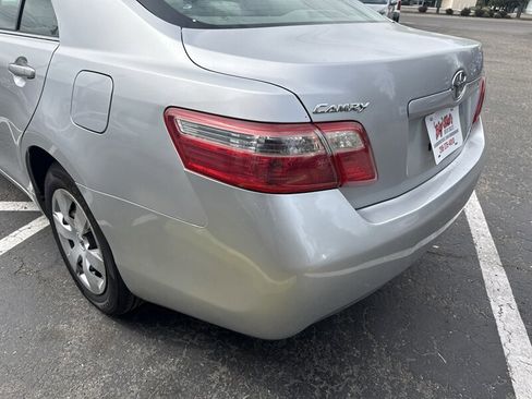 Used 2007 Toyota Camry LE FWD image 7