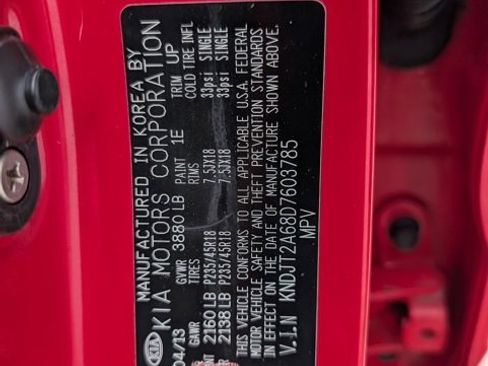 Used 2013 Kia Soul ! w/ Premium Pkg image 36