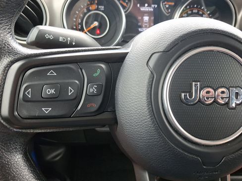 Used 2022 Jeep Wrangler Unlimited Sport AWD/4WD image 20