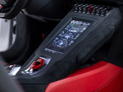 Used 2022 Lamborghini Huracan STO image 56