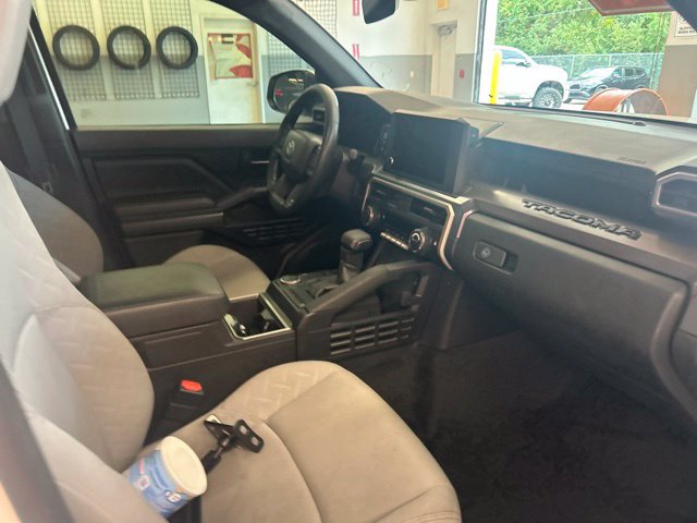 Used 2025 Toyota Tacoma SR5 RWD image 26
