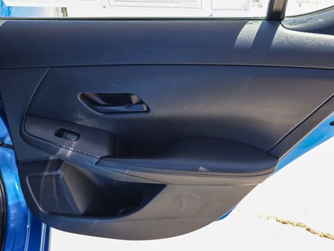 Used 2024 Nissan Sentra SV FWD image 18