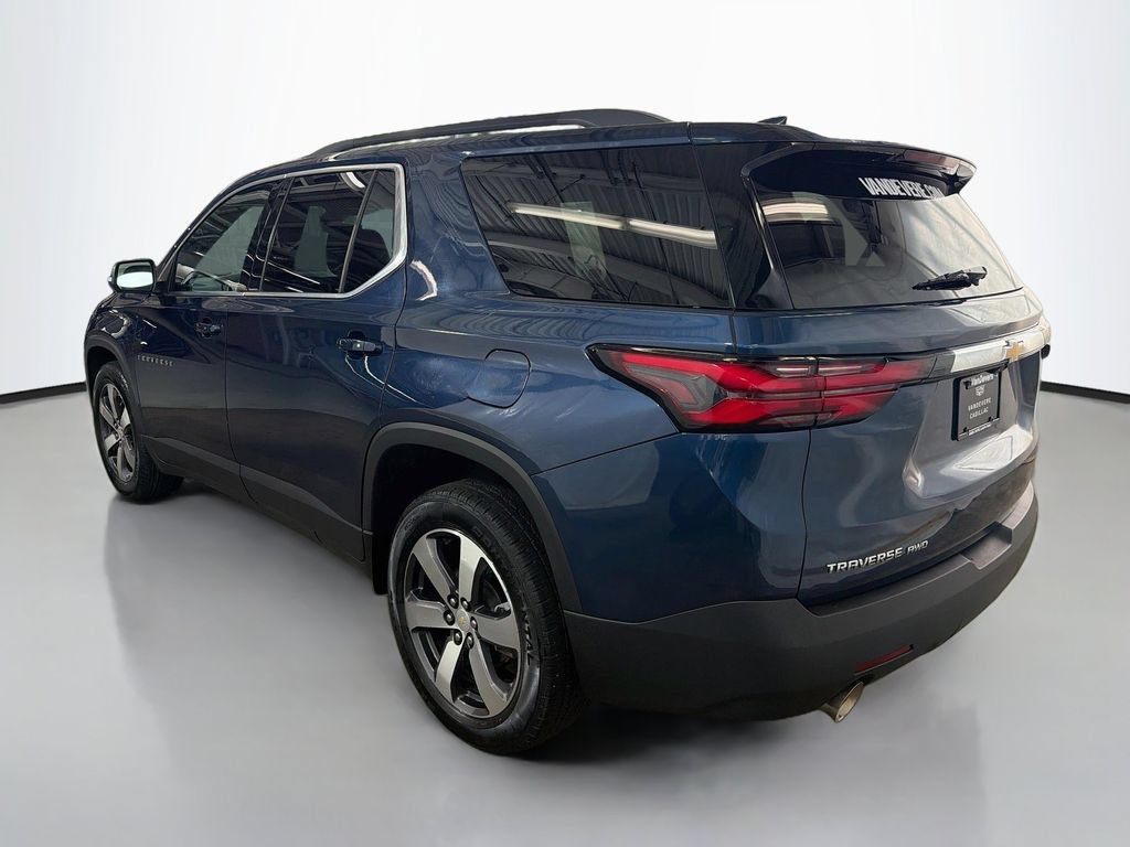 Used 2023 Chevrolet Traverse LT w/ LT Premium Package AWD/4WD image 7