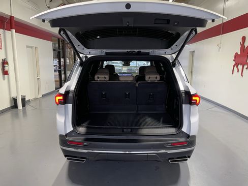 New 2026 Buick Enclave Preferred image 8