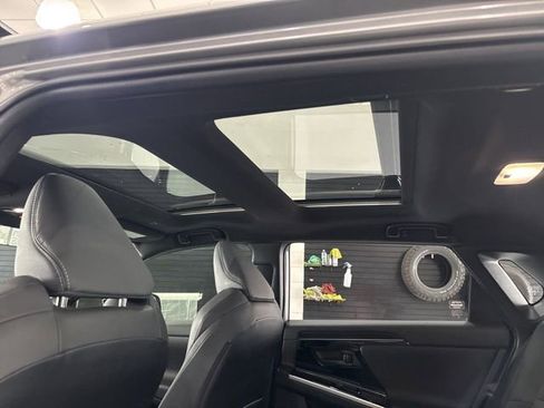 Used 2024 Toyota bZ4X XLE image 33