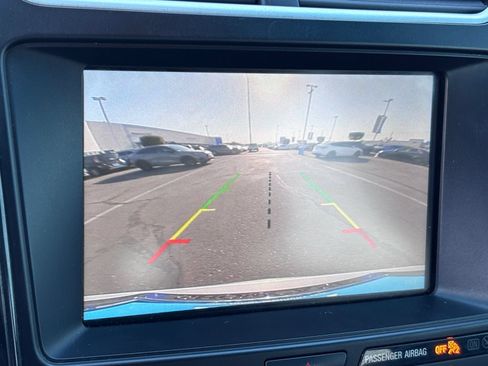Used 2016 Ford Explorer XLT w/ Equipment Group 202A FWD image 28