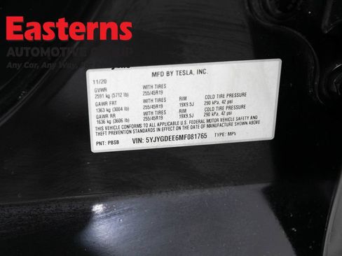 Used 2021 Tesla Model Y Long Range AWD/4WD image 30