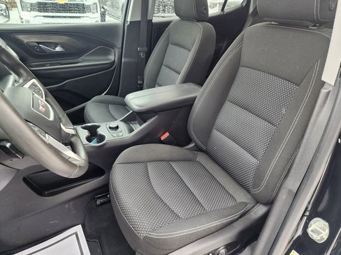 Used 2023 GMC Terrain SLE w/ Driver Convenience Package image 32