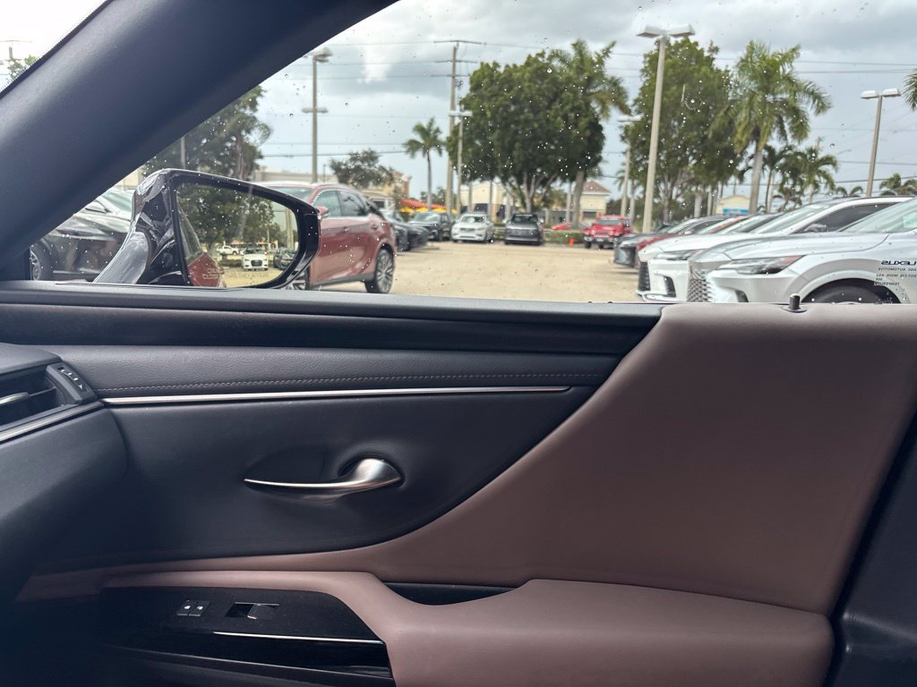 Certified 2023 Lexus ES 350 w/ Premium Package FWD image 27