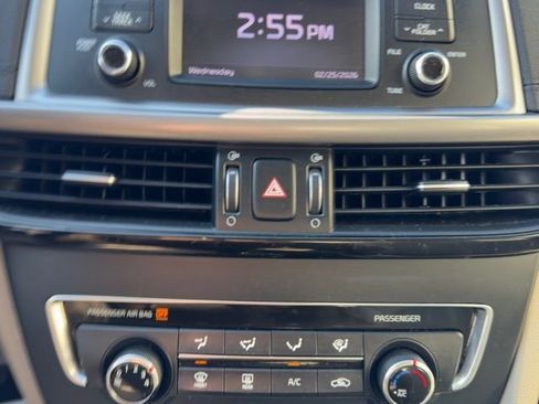 Certified 2025 Honda Ridgeline RTL image 21