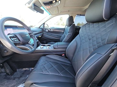 Certified 2025 Genesis GV80 3.5T Prestige AWD/4WD image 15