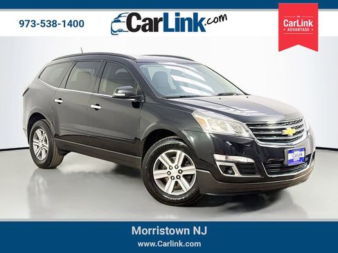 Used 2016 Chevrolet Traverse LT FWD image 1