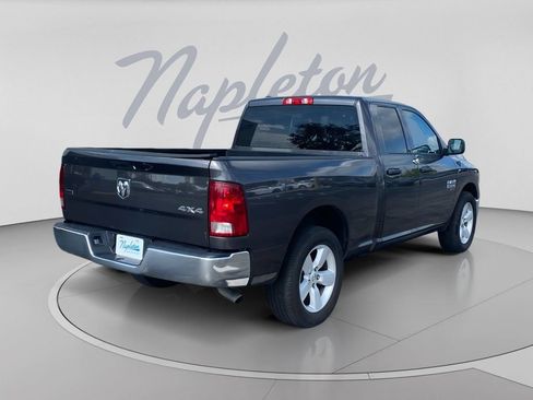 Used 2024 RAM 1500 Classic SLT AWD/4WD image 9