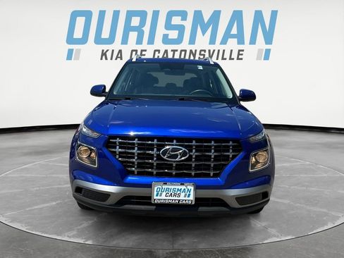Used 2025 Hyundai Venue SEL FWD image 8