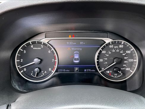 Used 2025 Nissan Altima 2.5 SV FWD image 26