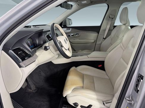Used 2023 Volvo XC90 B6 Ultimate w/ Protection Package Premier AWD/4WD image 5