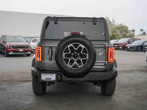 Used 2024 Ford Bronco Outer Banks AWD/4WD image 6