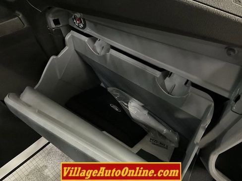 Used 2019 Ford Transit 250 130 Low Roof w/ Exterior Upgrade Package image 30