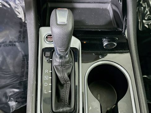 Used 2024 Nissan Altima 2.5 SV FWD image 21