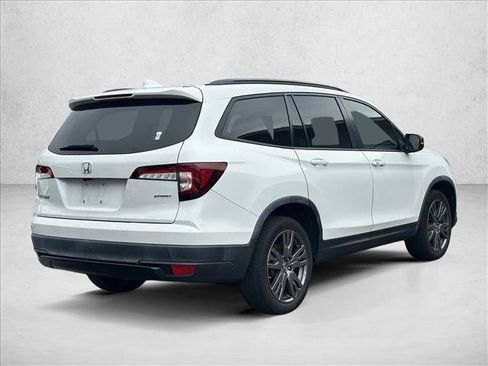 Used 2022 Honda Pilot Sport image 14