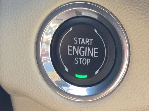 Used 2023 Buick Envision Avenir FWD image 36