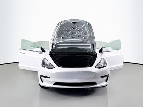 Used 2018 Tesla Model 3 Long Range image 28