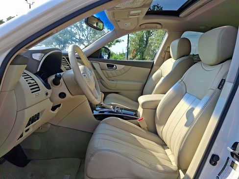 Used 2014 INFINITI QX70 AWD w/ Premium Package image 13
