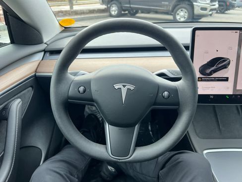 Used 2023 Tesla Model 3 Standard Range image 16