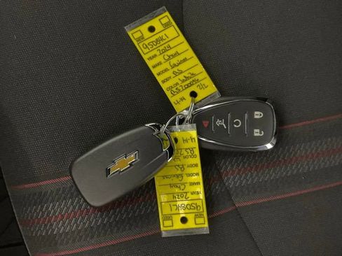 Used 2024 Chevrolet Equinox RS image 46